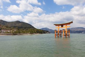 Itsukushima-jinja, Miya-jima, Japon - 1 avril